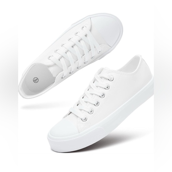 Shoes - NWOT hash bubbie White Sneakers for Women Womens Tennis Shoes